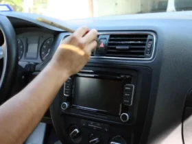 Best Way to Clean Car Dashboard