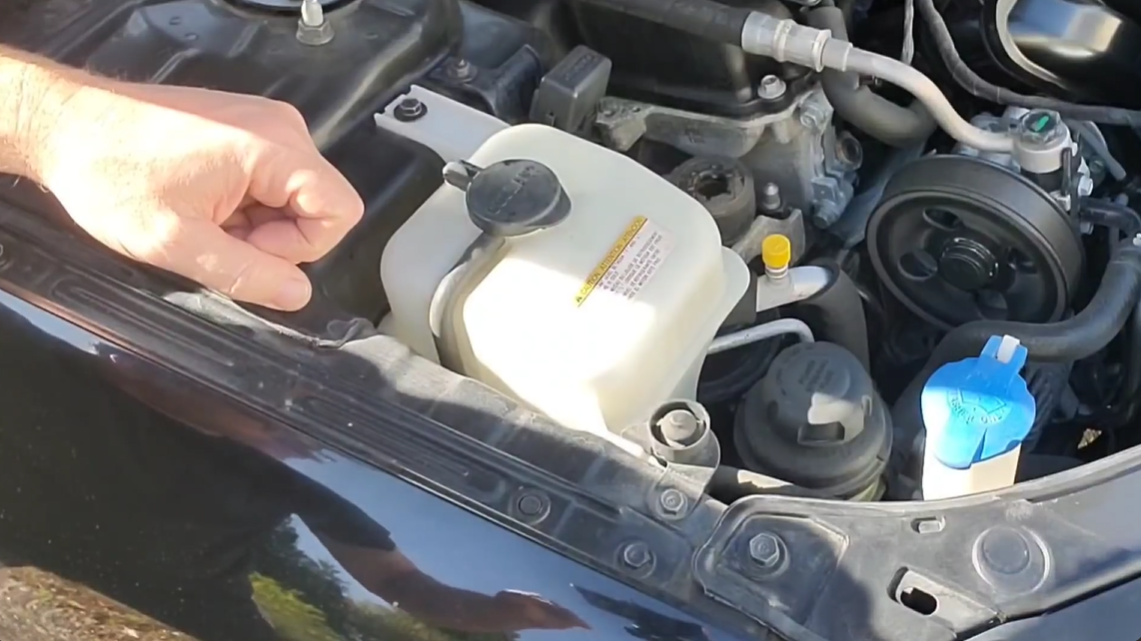 seasonal Fluid Checks for Your Car